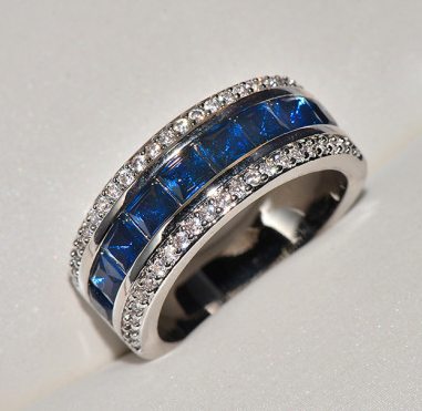 Collection: Blue Sapphire Inlaid Diamond Ring